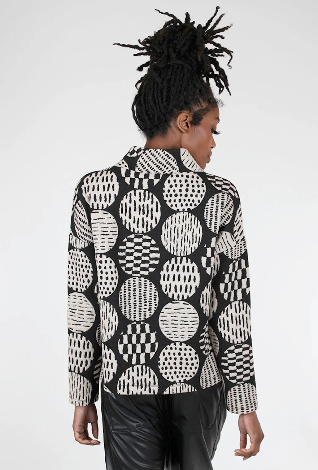 Patterned Circles Alayna Top, Charcoal