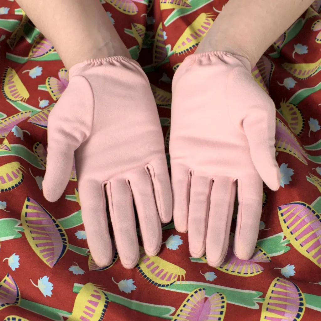 Short Baby Pink Driving Gloves