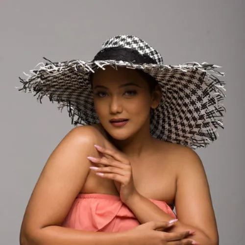 Sun Beach Hat Fringed White And Black (Barb)